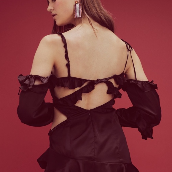 🚫SOLD🚫NWT FL&L ASYMMETRICAL RUFFLE MINI DRESS - Picture 5 of 8